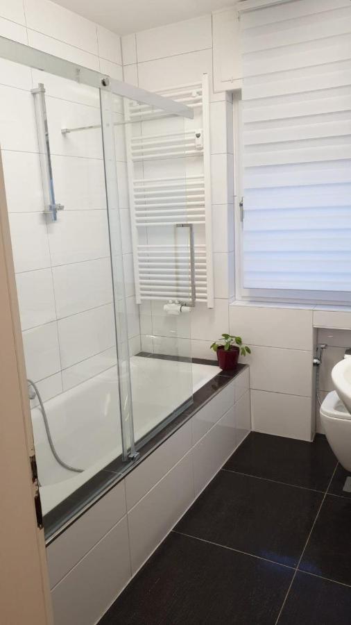 Ferienwohnung In Bielefeld Exteriör bild